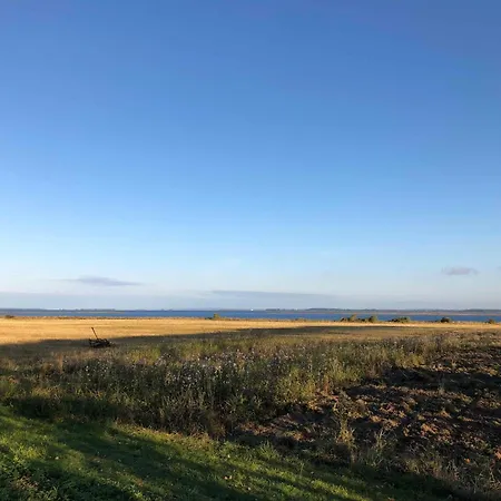 With Sea View On Stryno Apartmán