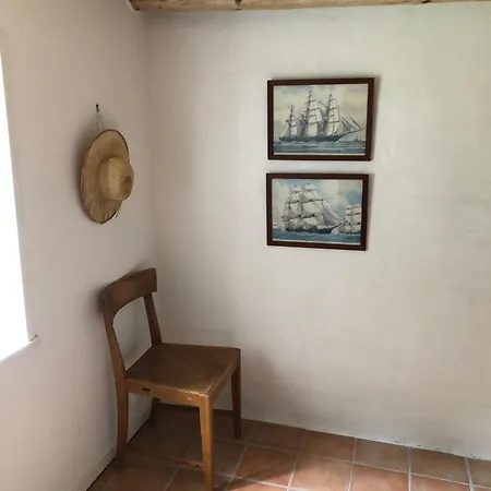 With Sea View On Stryno 公寓